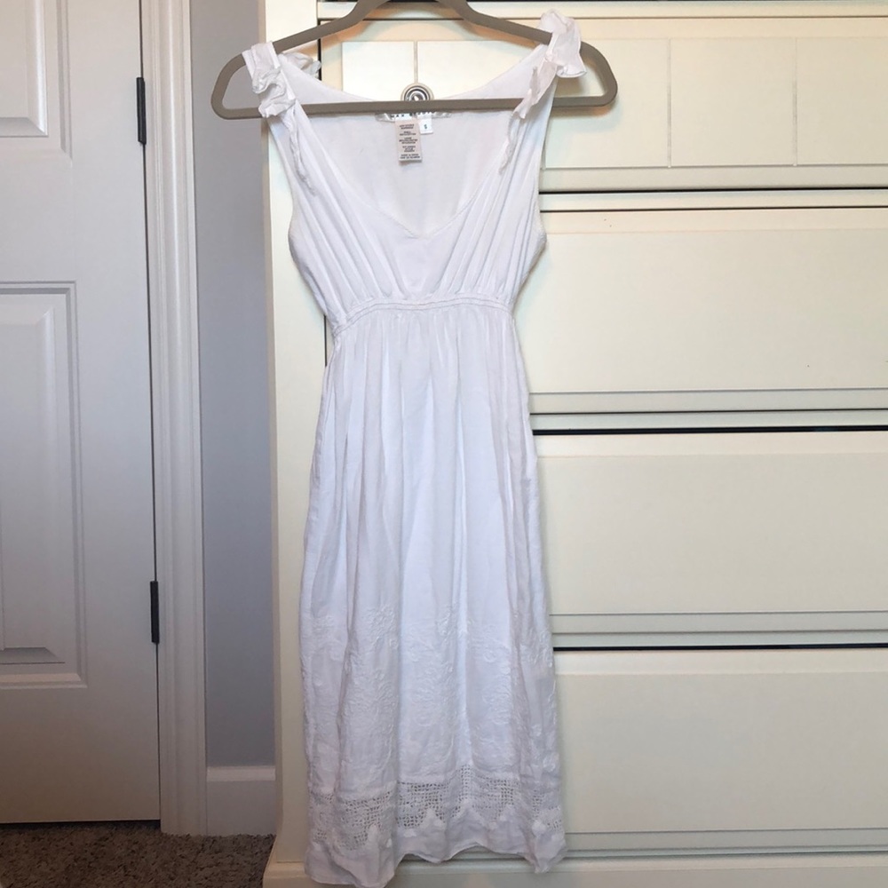 Max Studio Delicate White Dress